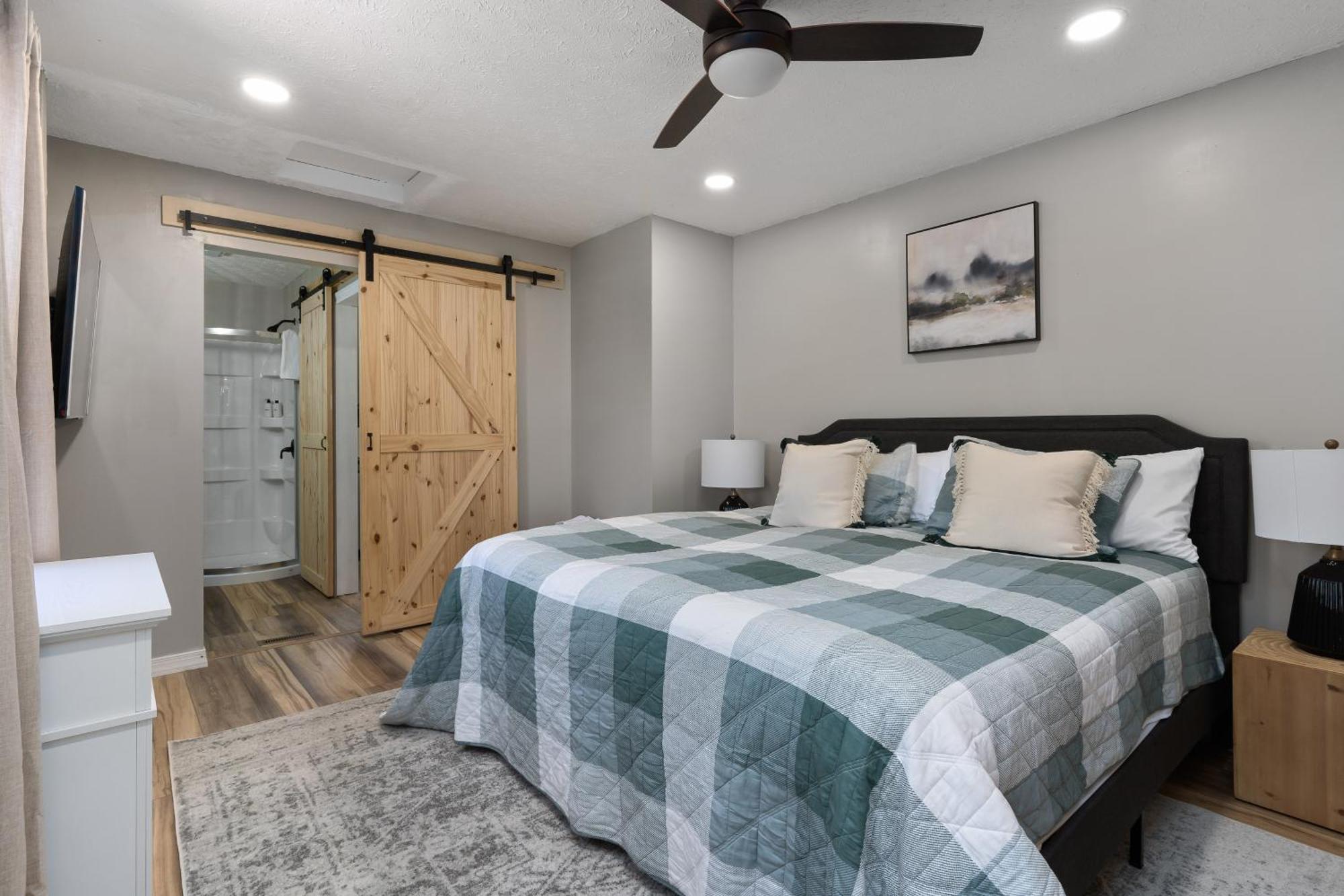 Spacious Cabin Near Hocking Hills And Caves With Hot Tub And Firepit Laurelville Εξωτερικό φωτογραφία